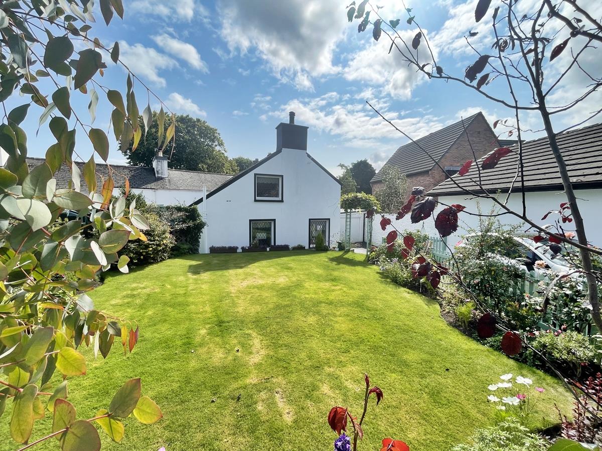 The Cottage, New Castletown Road, Douglas. - Photo 1 of 31