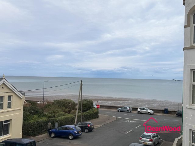 8 Queens Pier Apartments, Queens Drive East, Ramsey, Isle Of Man.