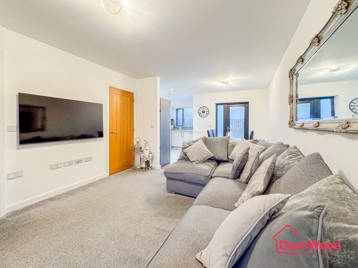 Clifton Drive, Ramsey, Isle of Man. - Photo 5 of 19