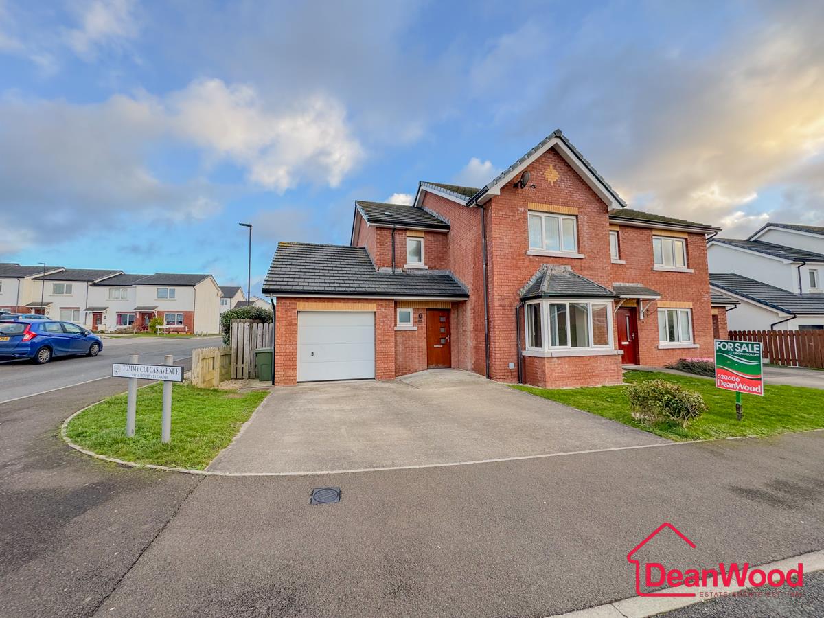 1, Tommy Clucas Avenue, Peel. - Photo 2 of 30