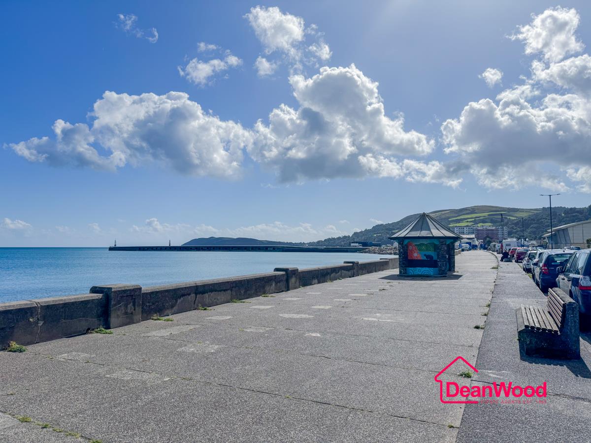 Apartment 14 Isle of Alanis, Ramsey. - Photo 3 of 17
