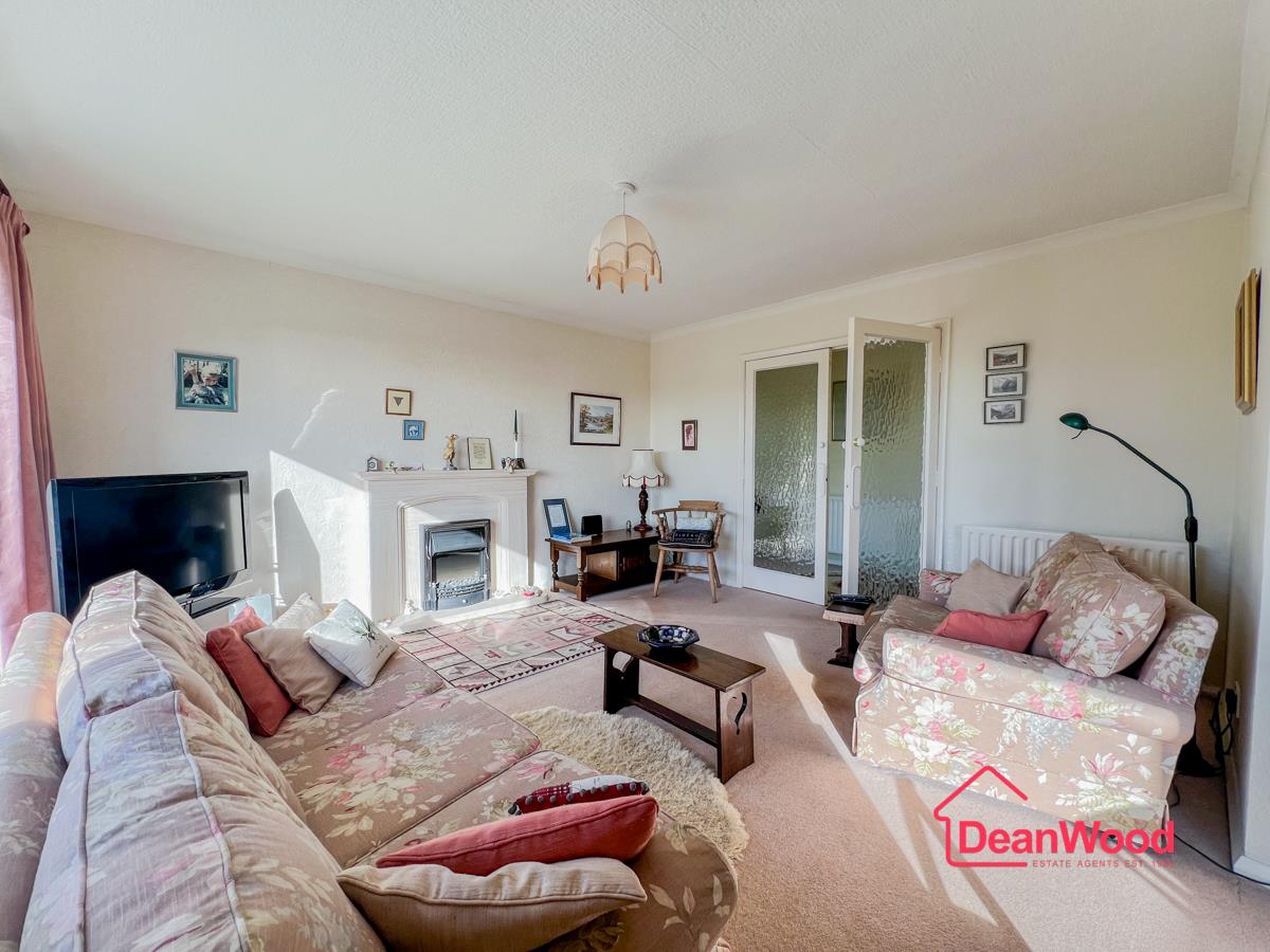15, Cronk Avenue, Birch Hill, Onchan. - Photo 5 of 25