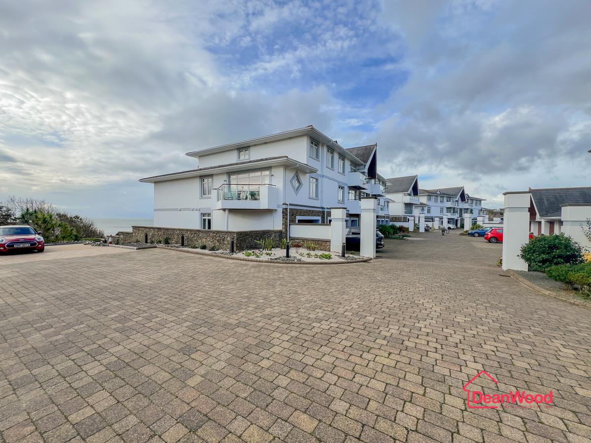 83, Majestic Apartments, Onchan. - Photo 2 of 22