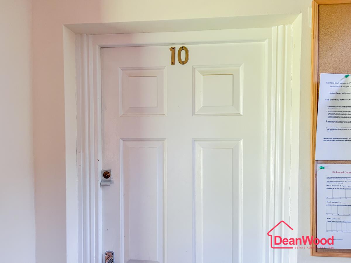 10 Richmond Court, Farmhill, Douglas, Isle of Man. - Photo 4 of 20