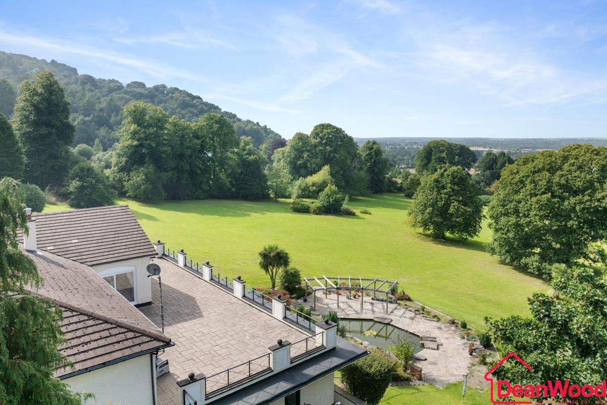 Pleasant View, Lezayre Road, Ramsey. - Photo 3 of 45