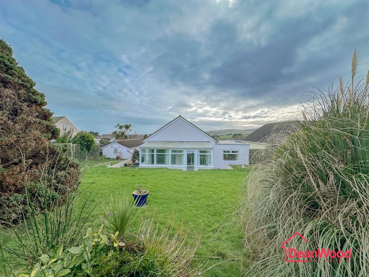 Elstan, Ballagale Close, Port Erin, Isle of Man. - Photo 2 of 30