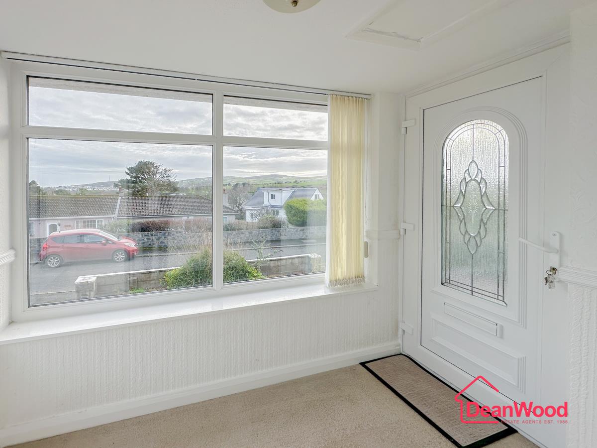 Elstan, Ballagale Close, Port Erin, Isle of Man. - Photo 3 of 30