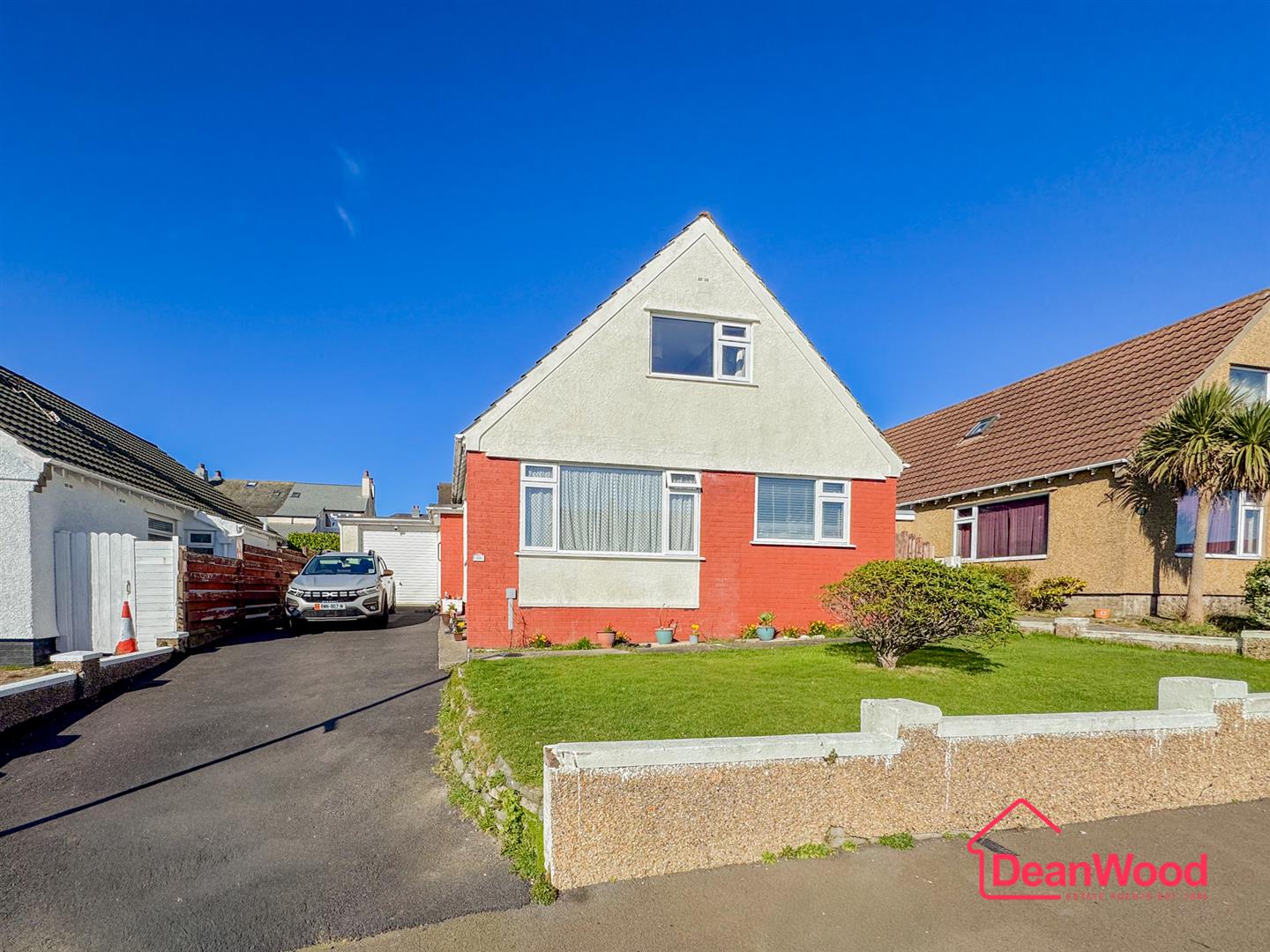 10 Eskdale Road, Onchan. - Photo 1 of 38