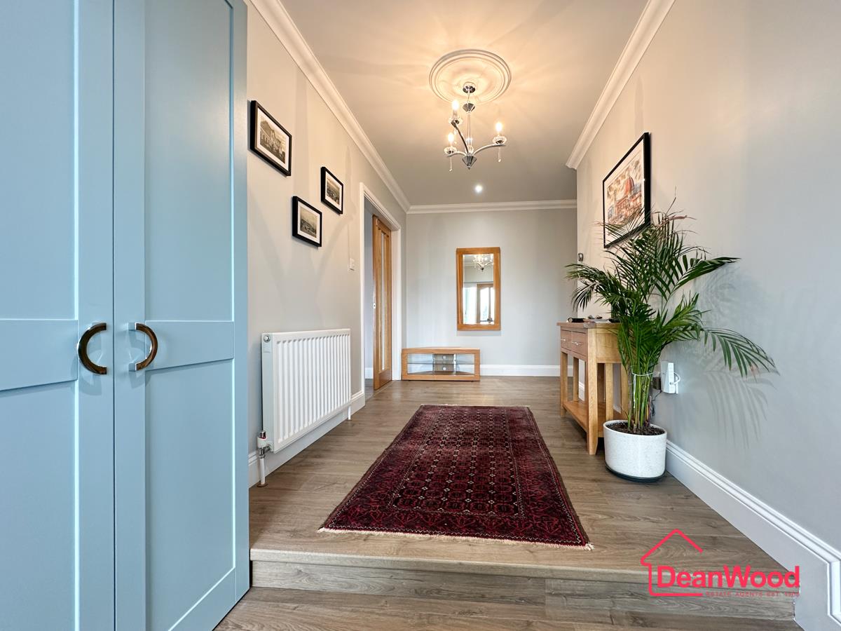 13 Highfield Crescent, Onchan. - Photo 5 of 37