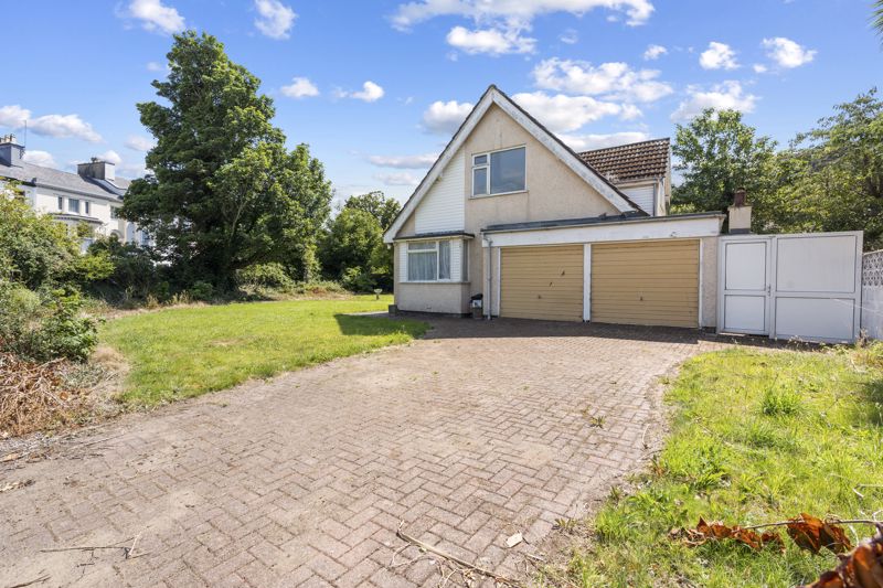 1 Ballure Grove, Ramsey IM8 1NF. - Photo 2 of 26