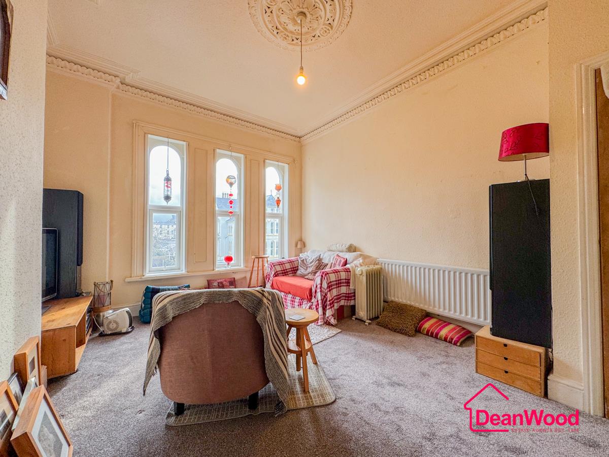2 Maycroft, Mayhill, Ramsey, Isle Of Man. - Photo 4 of 12