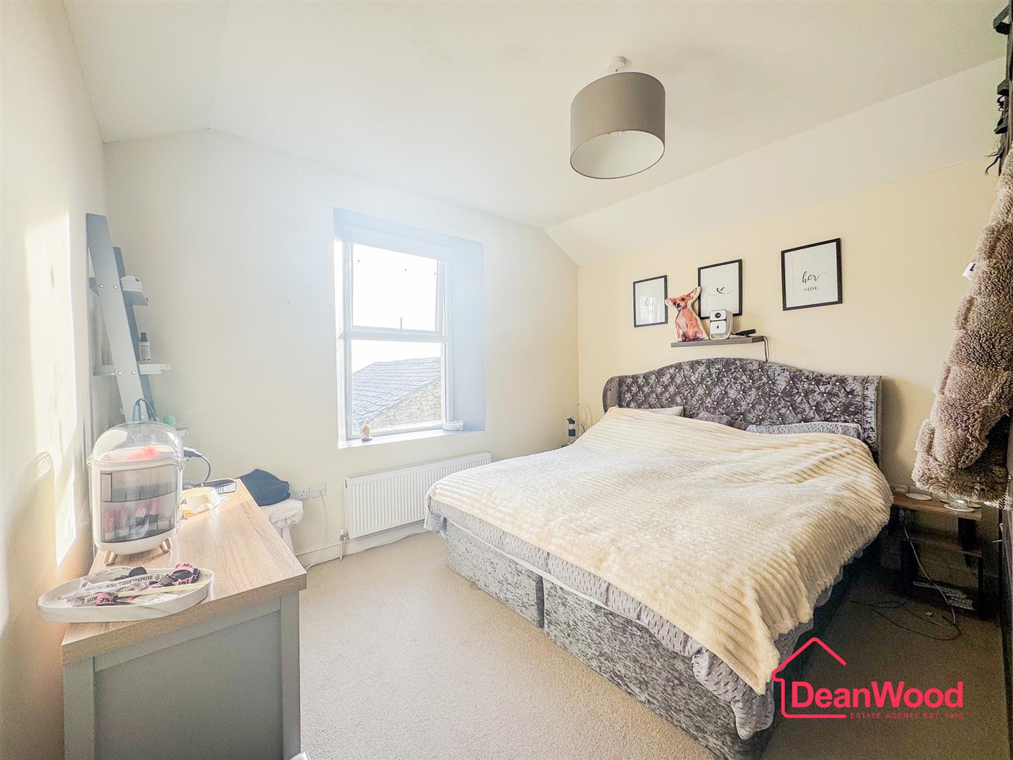 Flat 2, 120 Bucks Road, Douglas. - Photo 2 of 16