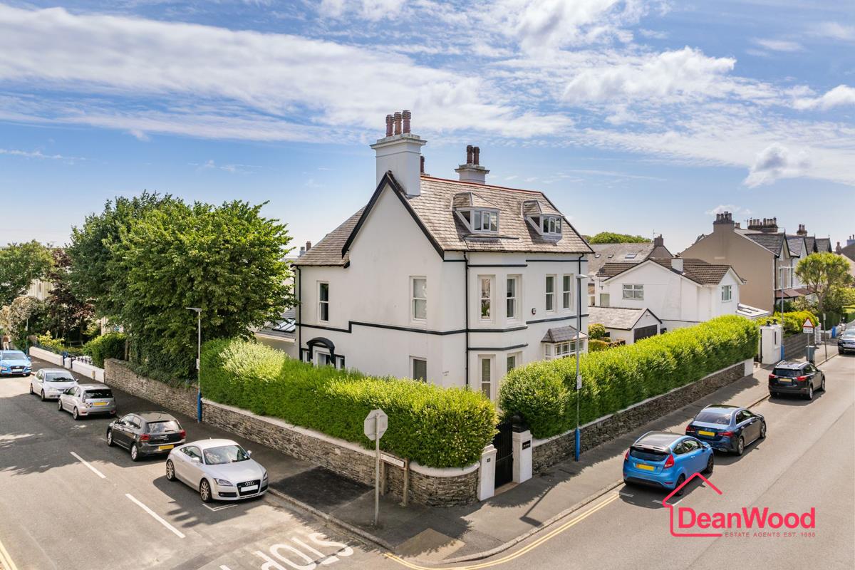 St Aubyn, Selbourne Drive, Douglas. - Photo 1 of 34