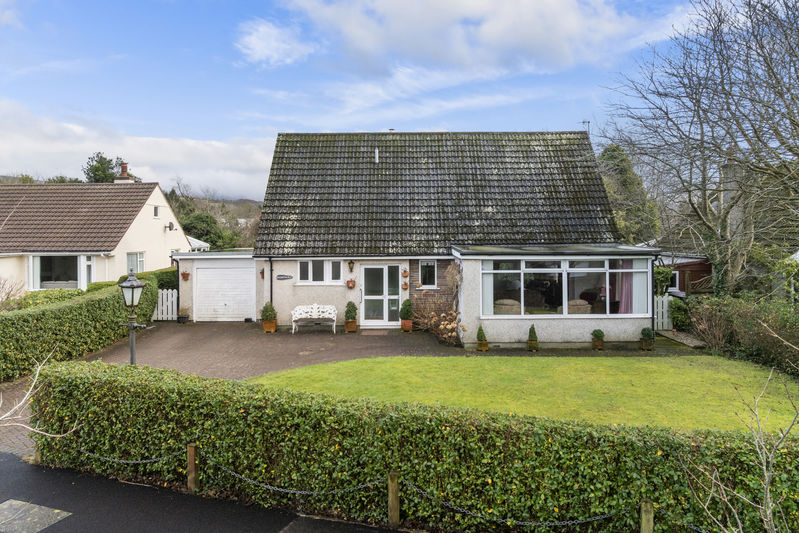 Easdale, 2 Balladoyne Estate, St Johns IM4 3LX. - Photo 1 of 29