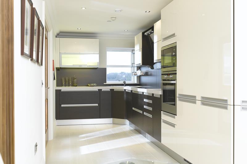 Imperial Terrace, Onchan, Isle Of Man. - Photo 5 of 12