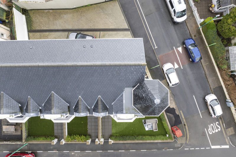 12 May Hill, Ramsey IM82HJ. - Photo 2 of 26