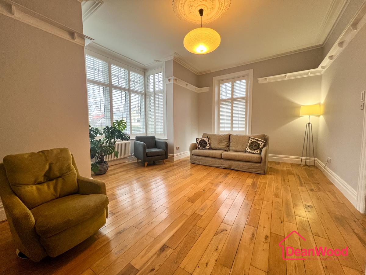 27 Albany Street, Douglas, Isle Of Man. - Photo 4 of 31