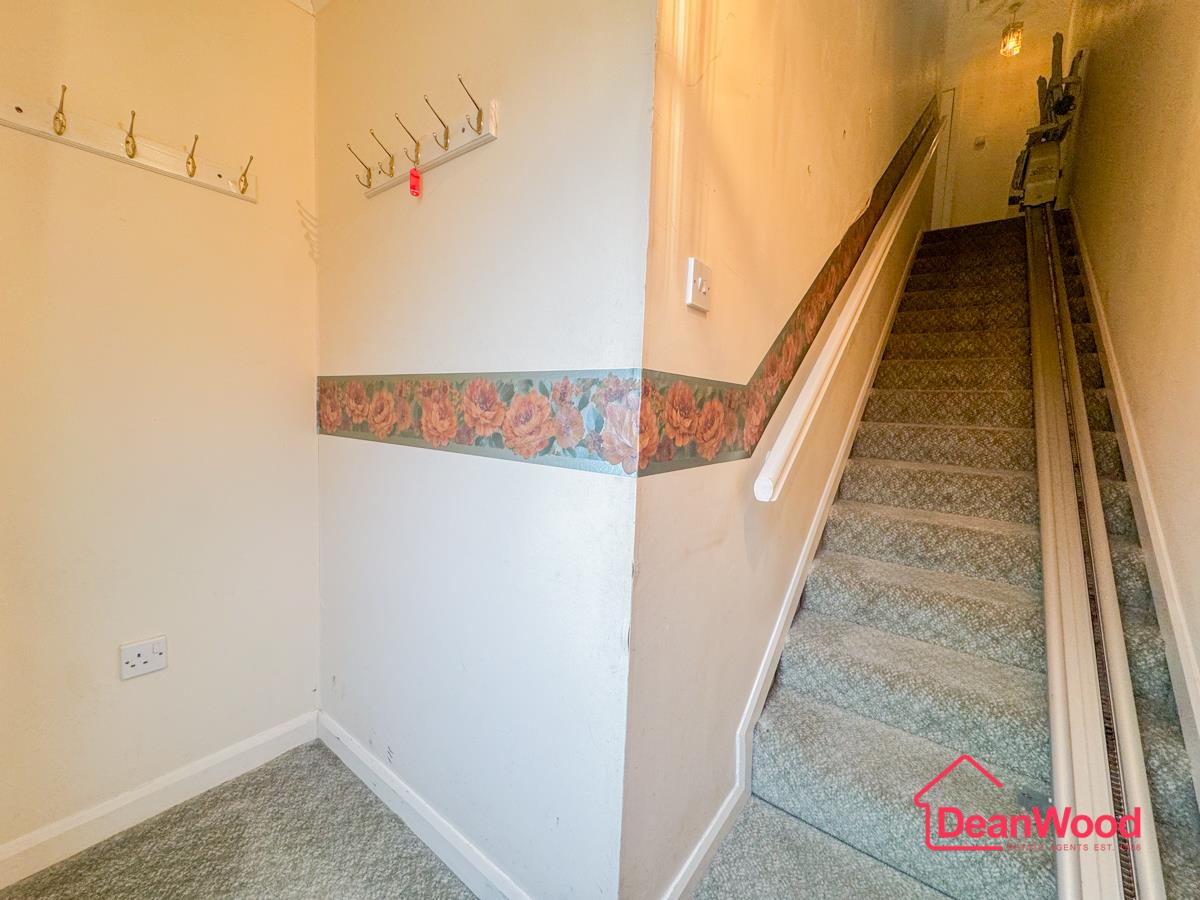 44, Saddle Mews, Douglas. - Photo 4 of 16