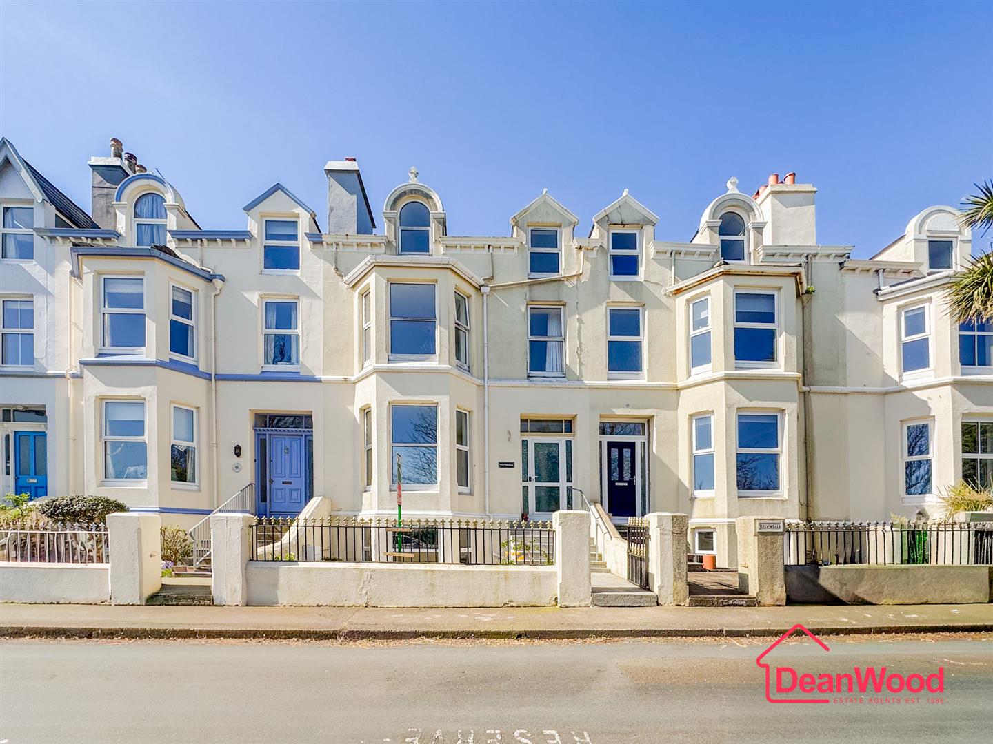 Heatherlea Windsor Mount, Ramsey. - Photo 1 of 49