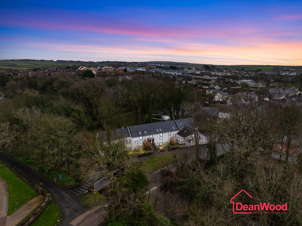 2/3 Rushen Abbey, Mill Road, Ballasalla, Isle Of Man. - Photo 1 of 33