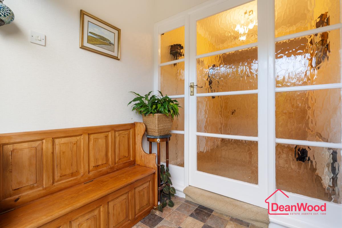 Erins Court, Ballagale Avenue, Port Erin, Isle of Man. - Photo 3 of 40