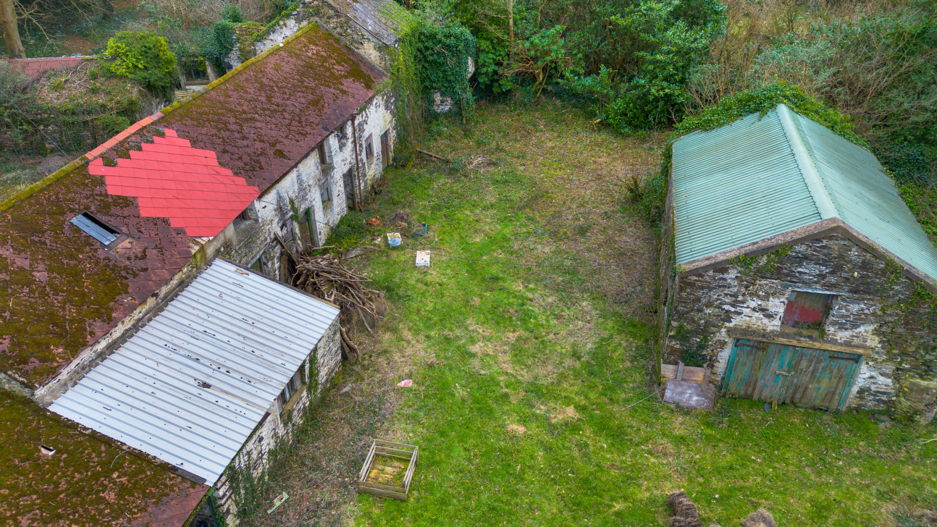 Outbuildings, Glen Mooar Road, St. John's, IM4 3AQ, St Johns. - Photo 5 of 14