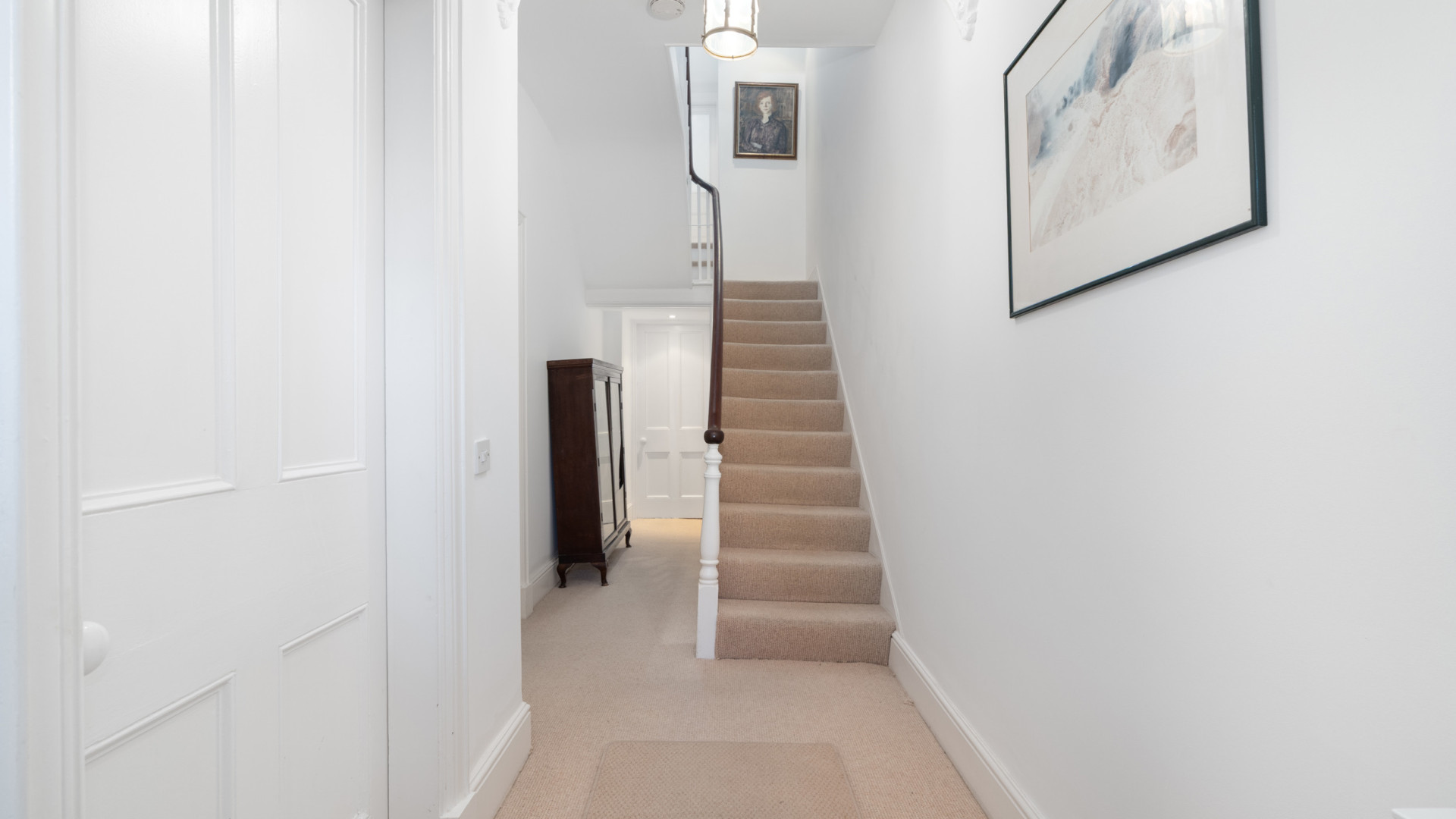 1 Cambridge Terrace, Douglas, IM1 3LL. - Photo 5 of 38