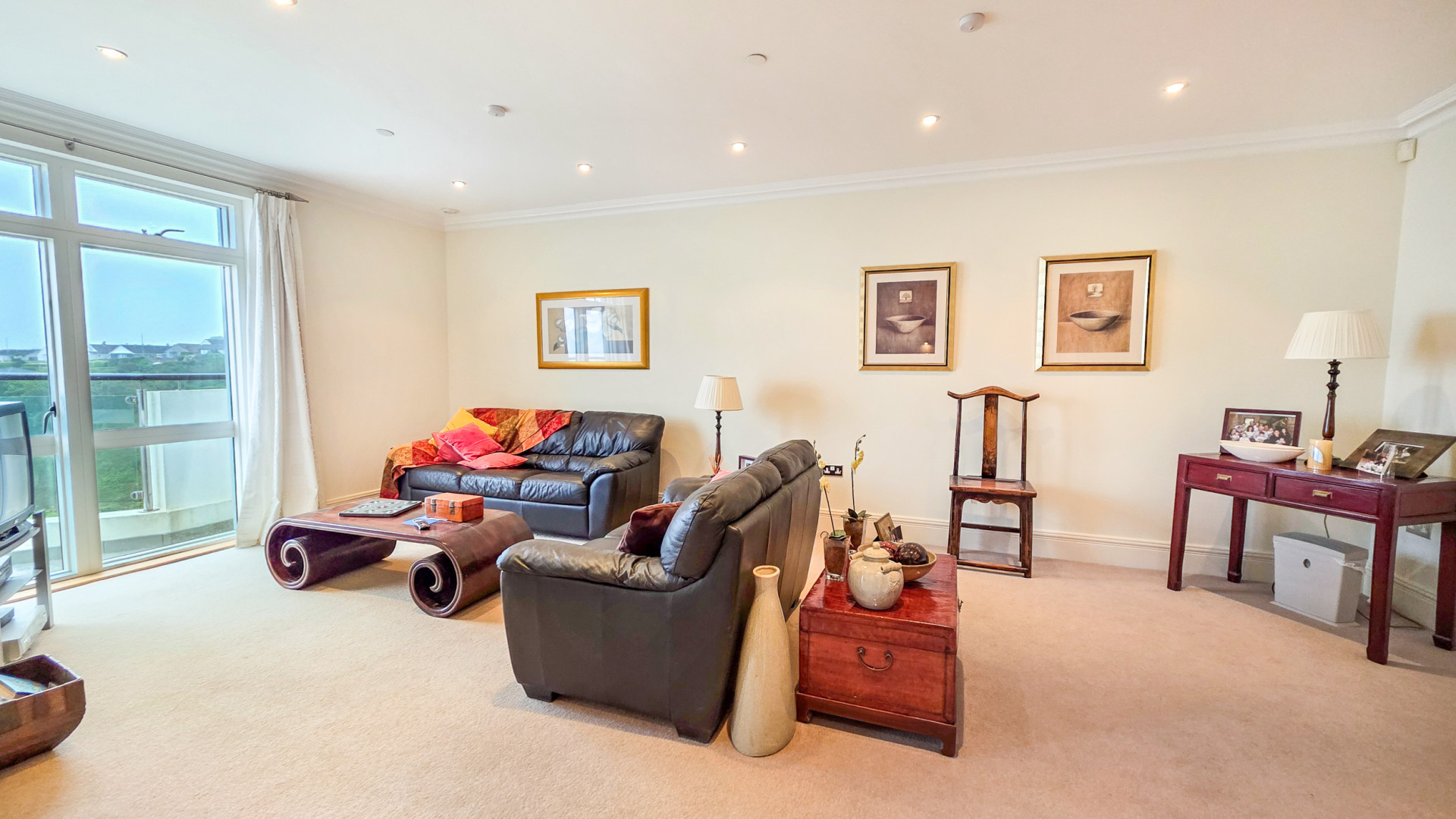 Apt. 12 Majestic Apartments, King Edward Road, Onchan, IM3 2BD. - Photo 5 of 26