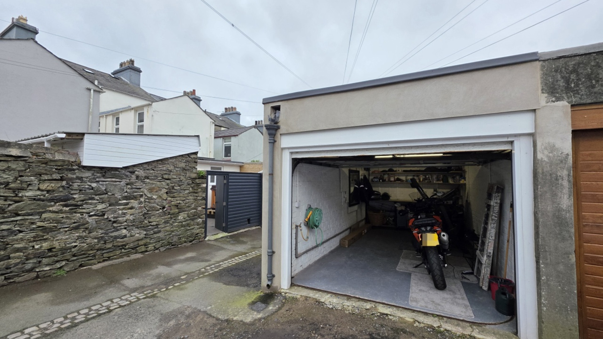 4 Thorny Road + Single Garage, Douglas, IM2 5ED. - Photo 2 of 31