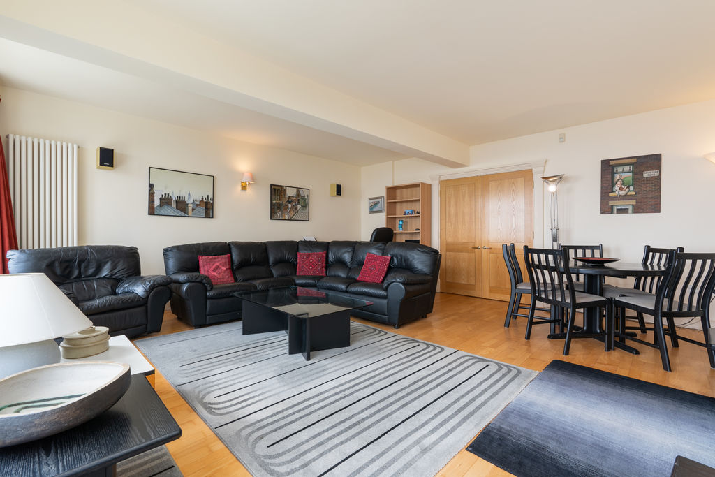 4 The Point Apartments, Port St Mary IM9 5EG. - Photo 4 of 32