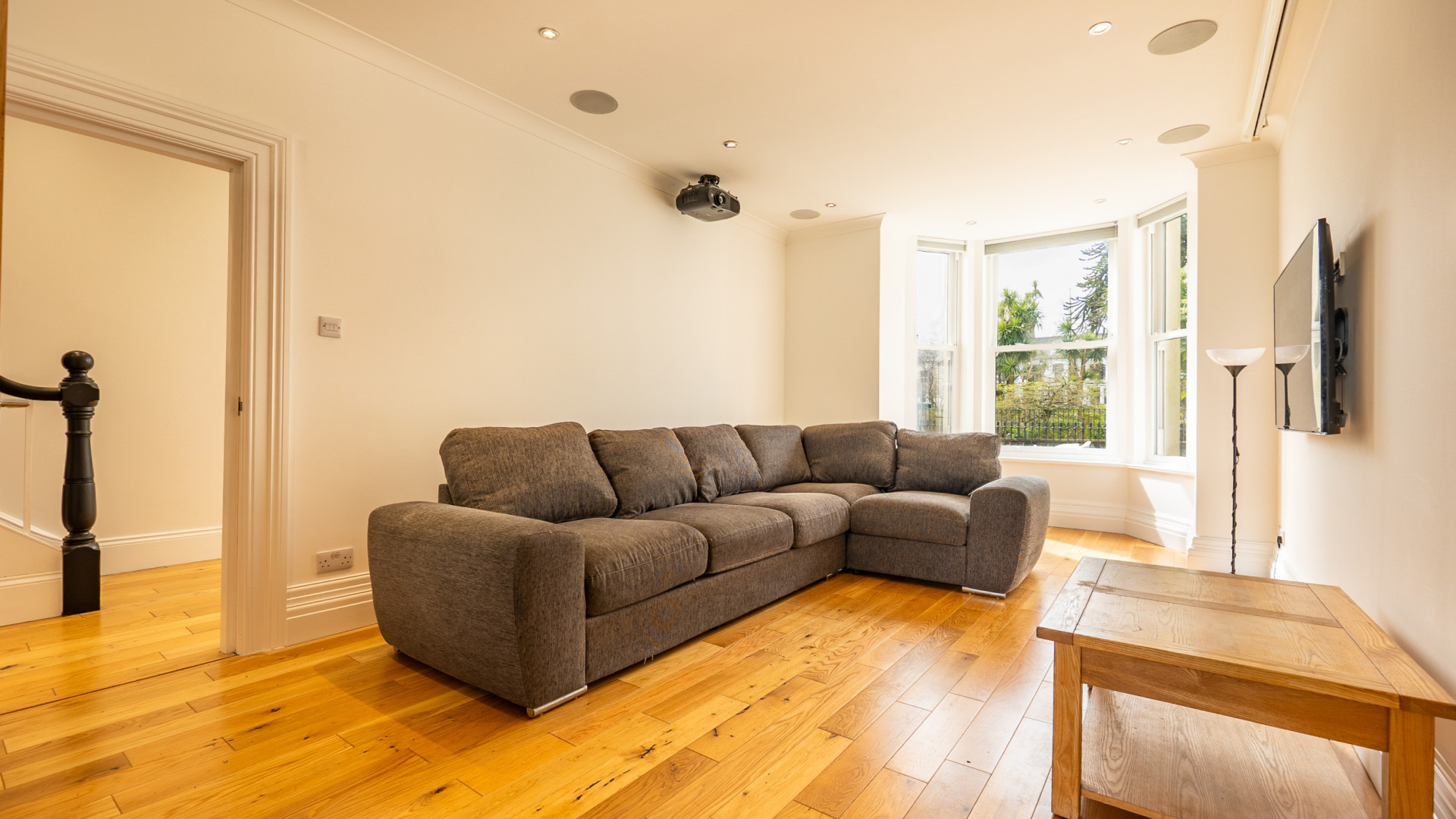58 Woodbourne Road, Douglas, IM1 3AW. - Photo 5 of 29