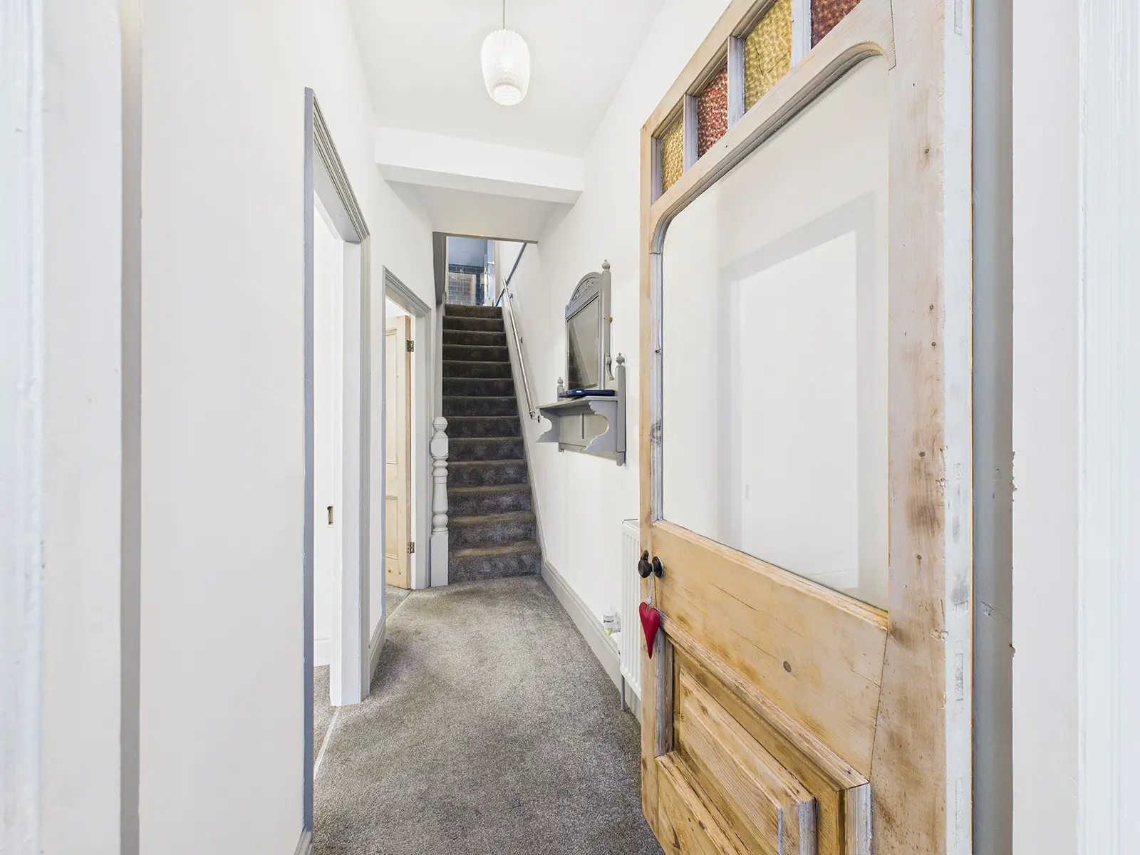 32 Hildesley Road, Douglas, Isle Of Man, Isle Of Man, IM2 5AY. - Photo 5 of 17