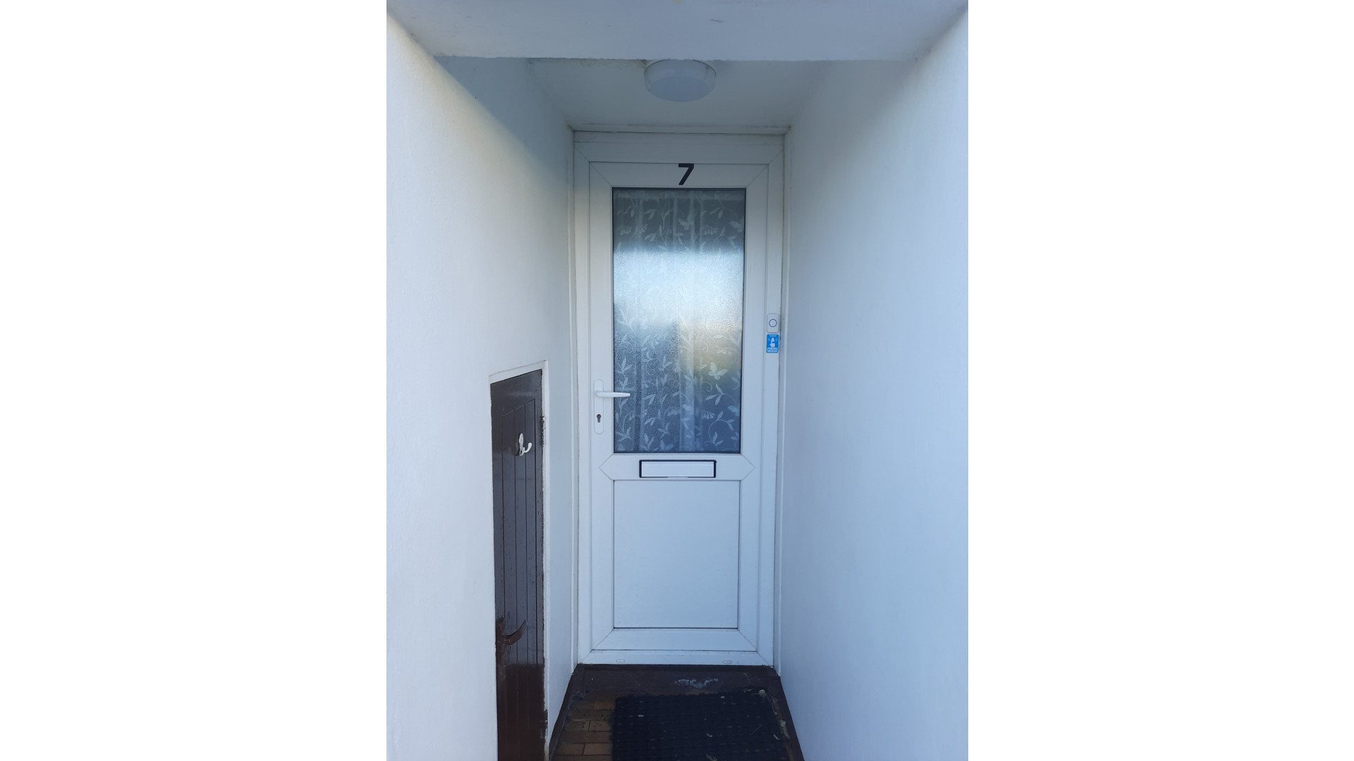 7 Marine Gardens, Ramsey, IM8 1EN. - Photo 3 of 23