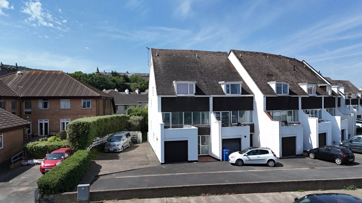 1 Marine Gardens, Ramsey, IM8 1EN.