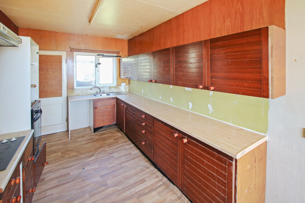 Reayrt Marrey, Garth Avenue Surby, Port Erin IM9 6QU. - Photo 3 of 25