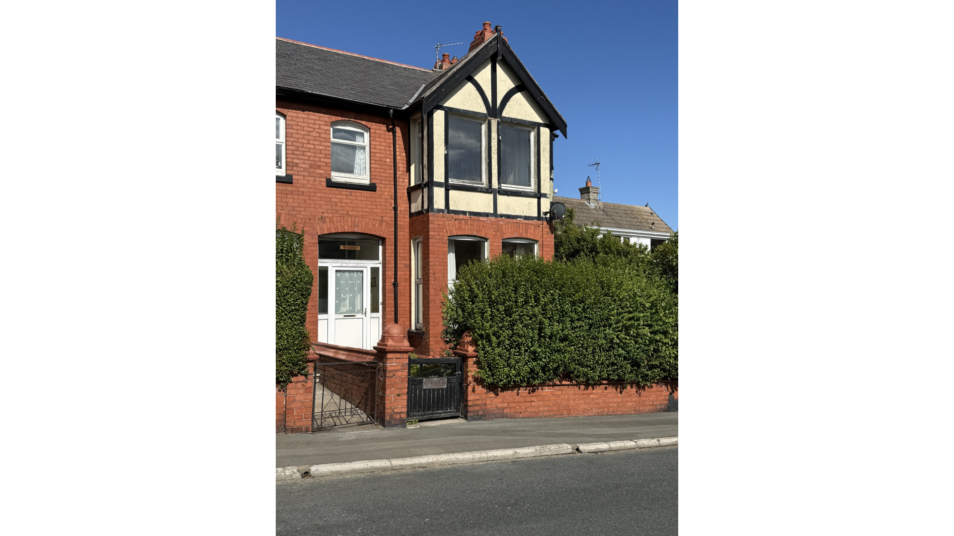 Seaholme, Queens Pier Road, Ramsey, IM8 2HP. - Photo 1 of 25