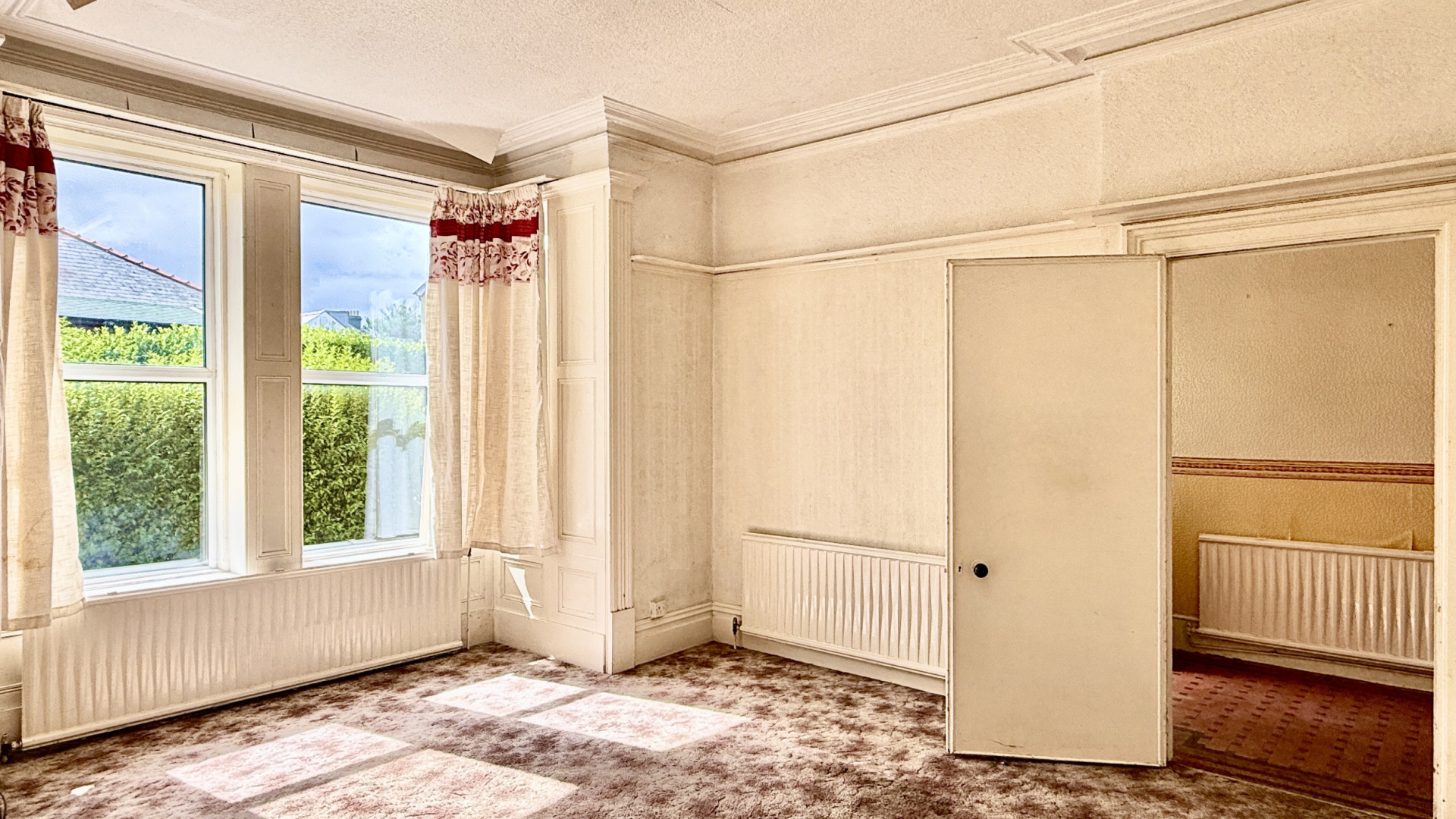 Seaholme, Queens Pier Road, Ramsey, IM8 2HP. - Photo 3 of 25