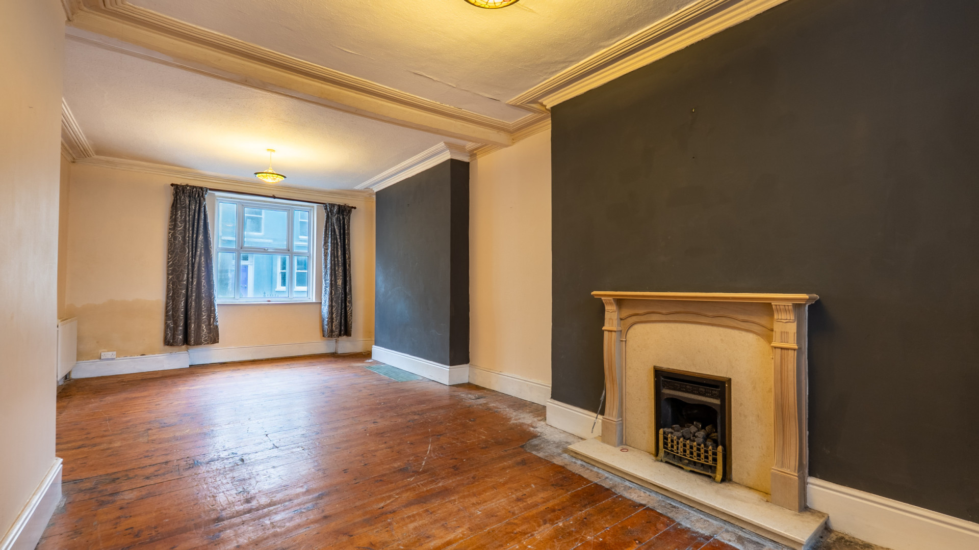 23 Mona Street, Douglas, IM1 2QE. - Photo 3 of 16