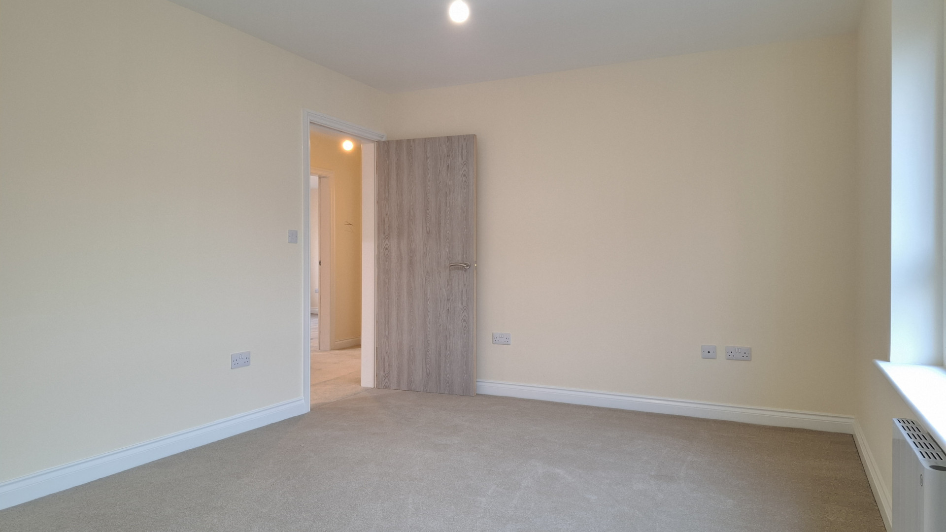 7 Forest View Apartments, Bowring Road, Ramsey, IM8 2LH. - Photo 5 of 10