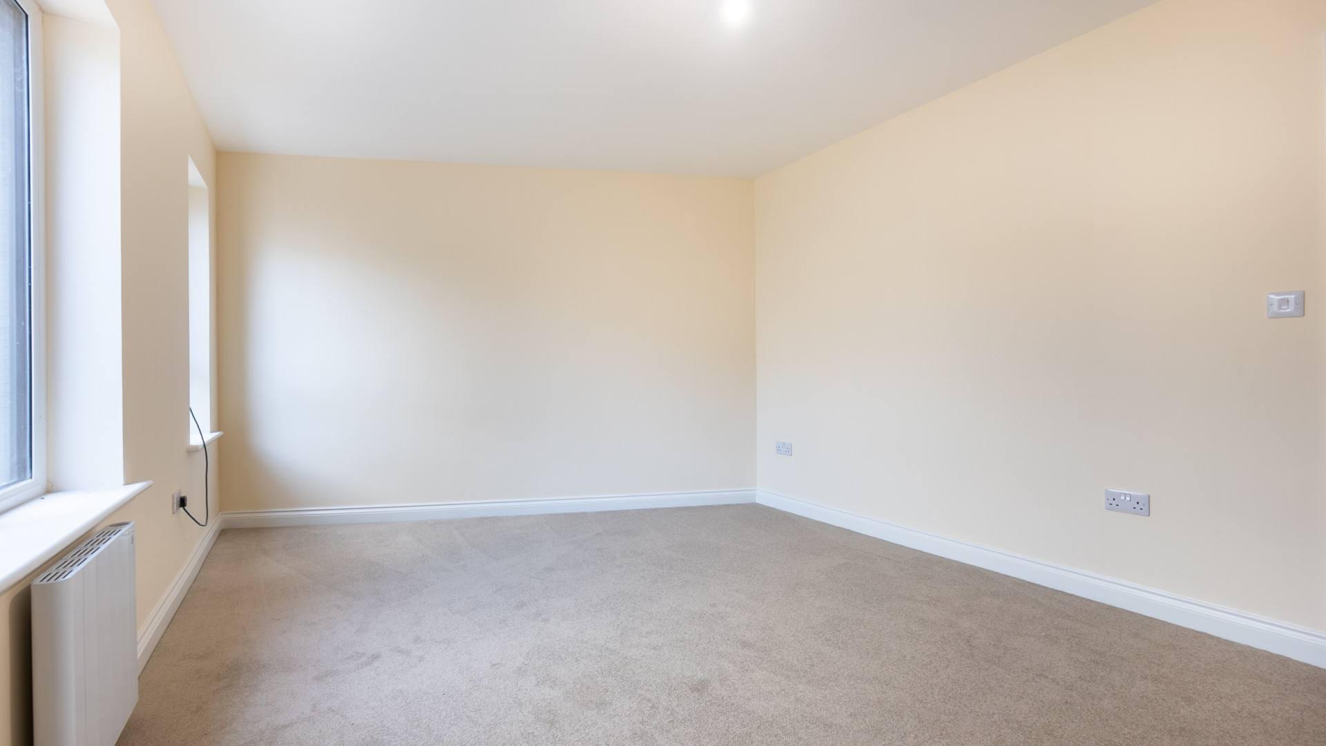 8 Forest View Apartments, Bowring Road, Ramsey, IM8 1DA. - Photo 4 of 10