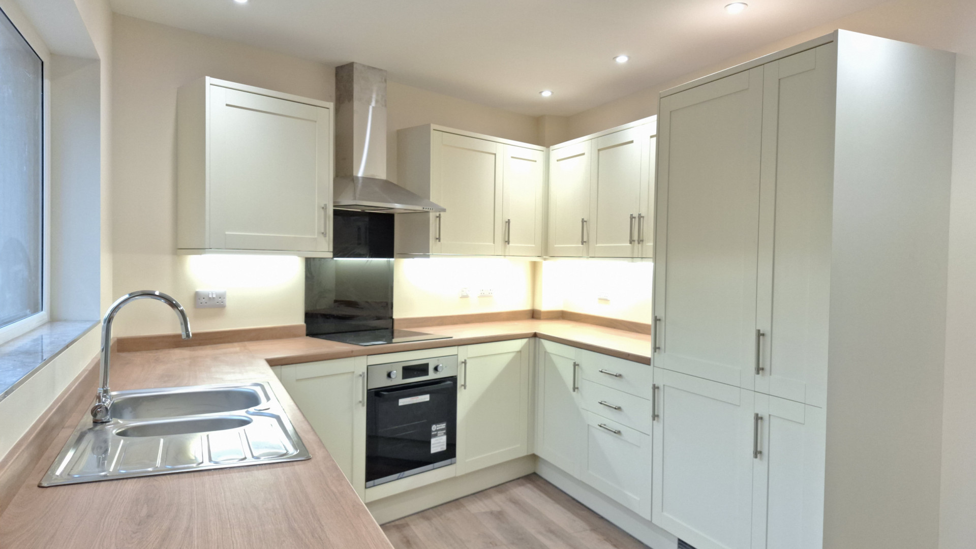 2 Forest View Apartments, Bowring Road, Ramsey, IM8 1DA. - Photo 3 of 15