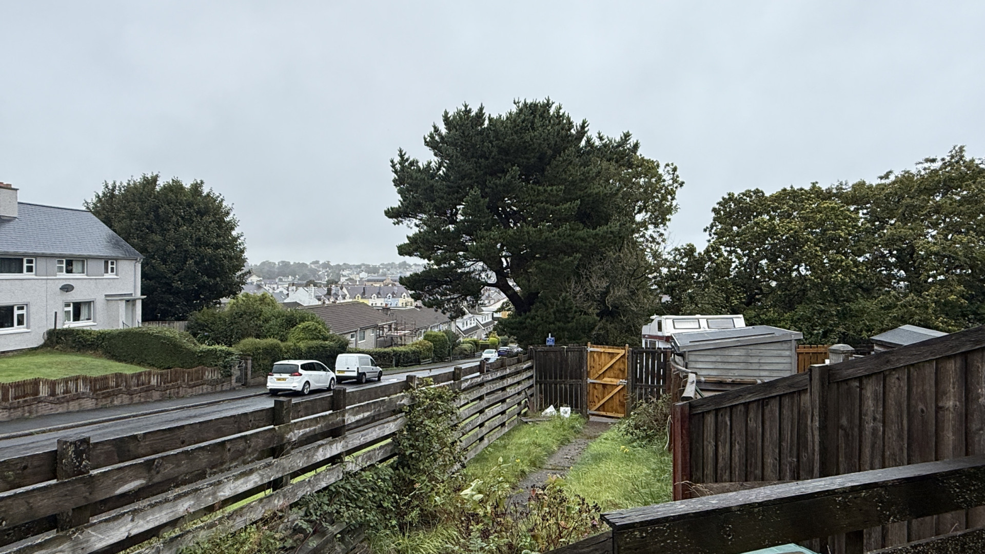 10 Swales Terrace, Ramsey, IM8 2HA. - Photo 3 of 4