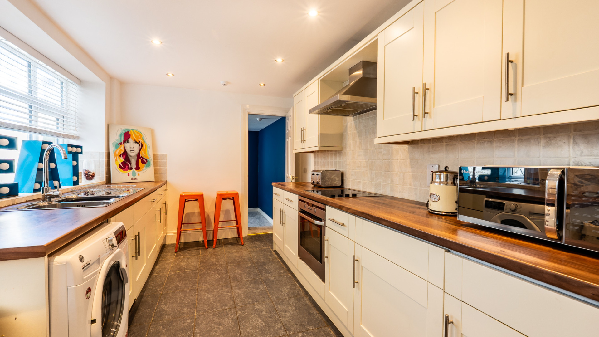 Apt. 1, 73 Derby Square, Douglas, IM1 3LR. - Photo 5 of 16