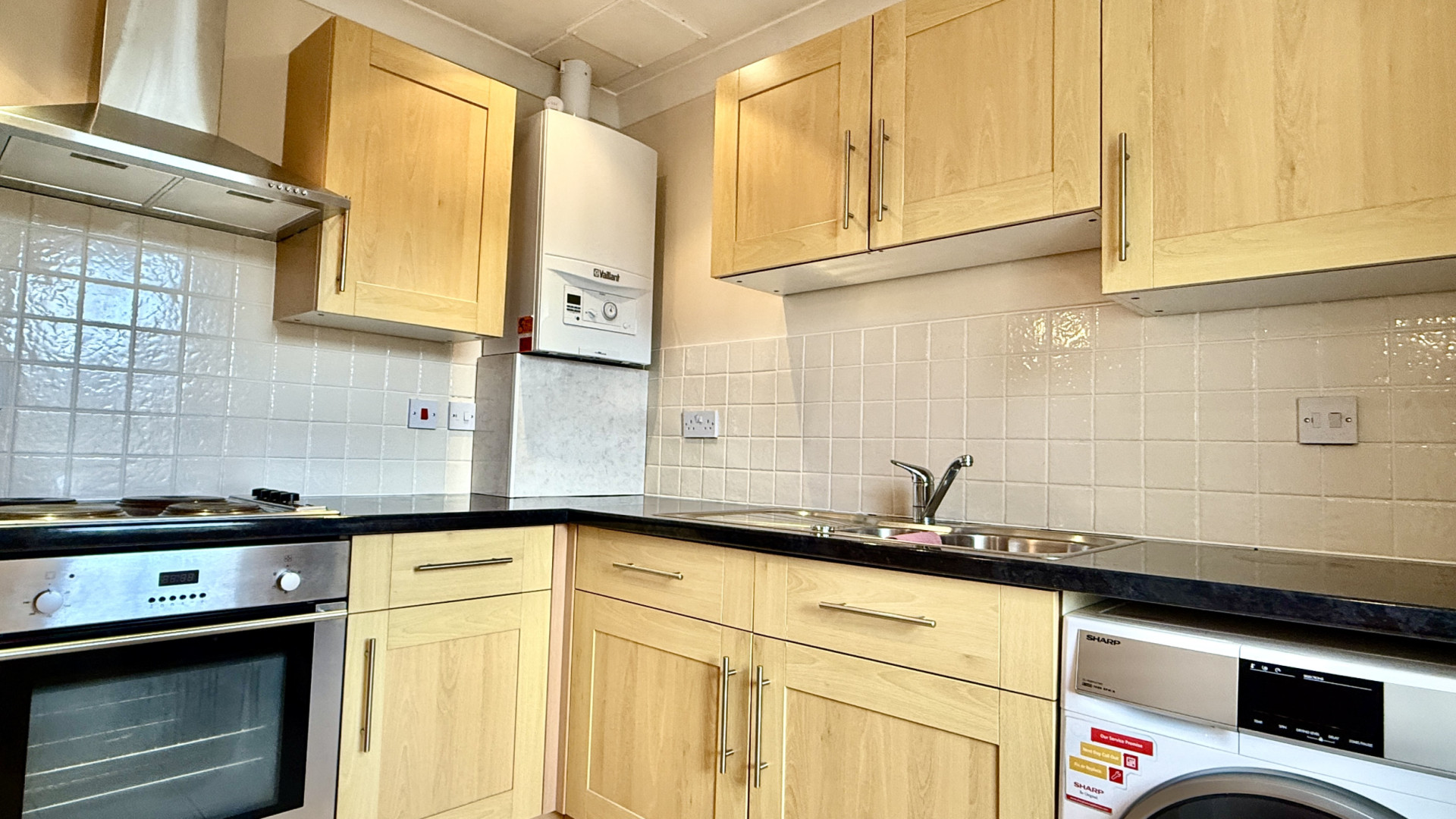 Apt. 4 Quay House Apartments, West Quay, Ramsey, IM8 1DD. - Photo 5 of 11