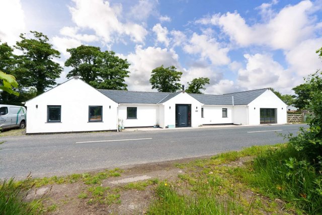 1 Ballacaine Cottages, Ballamona Straight, Jurby.