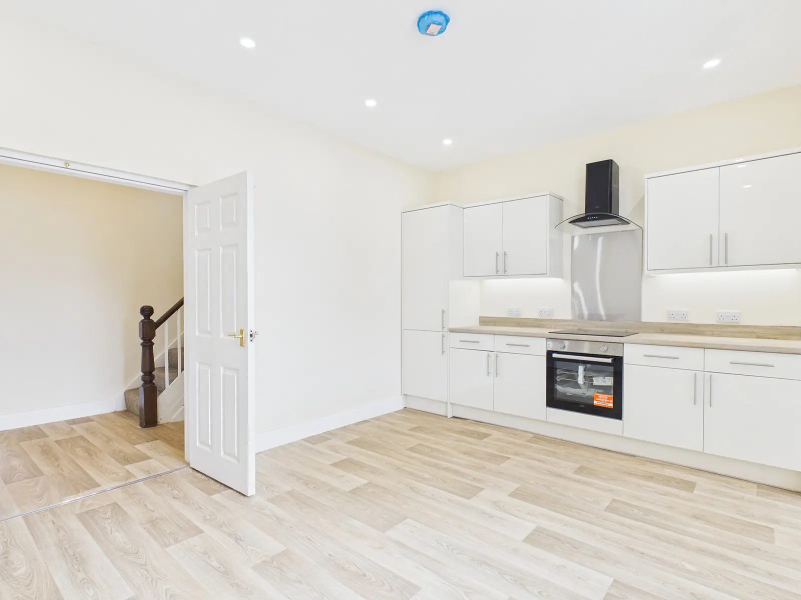 8 Westbourne Road, Ramsey, Isle Of Man, Isle Of Man, IM8 2EP. - Photo 4 of 17