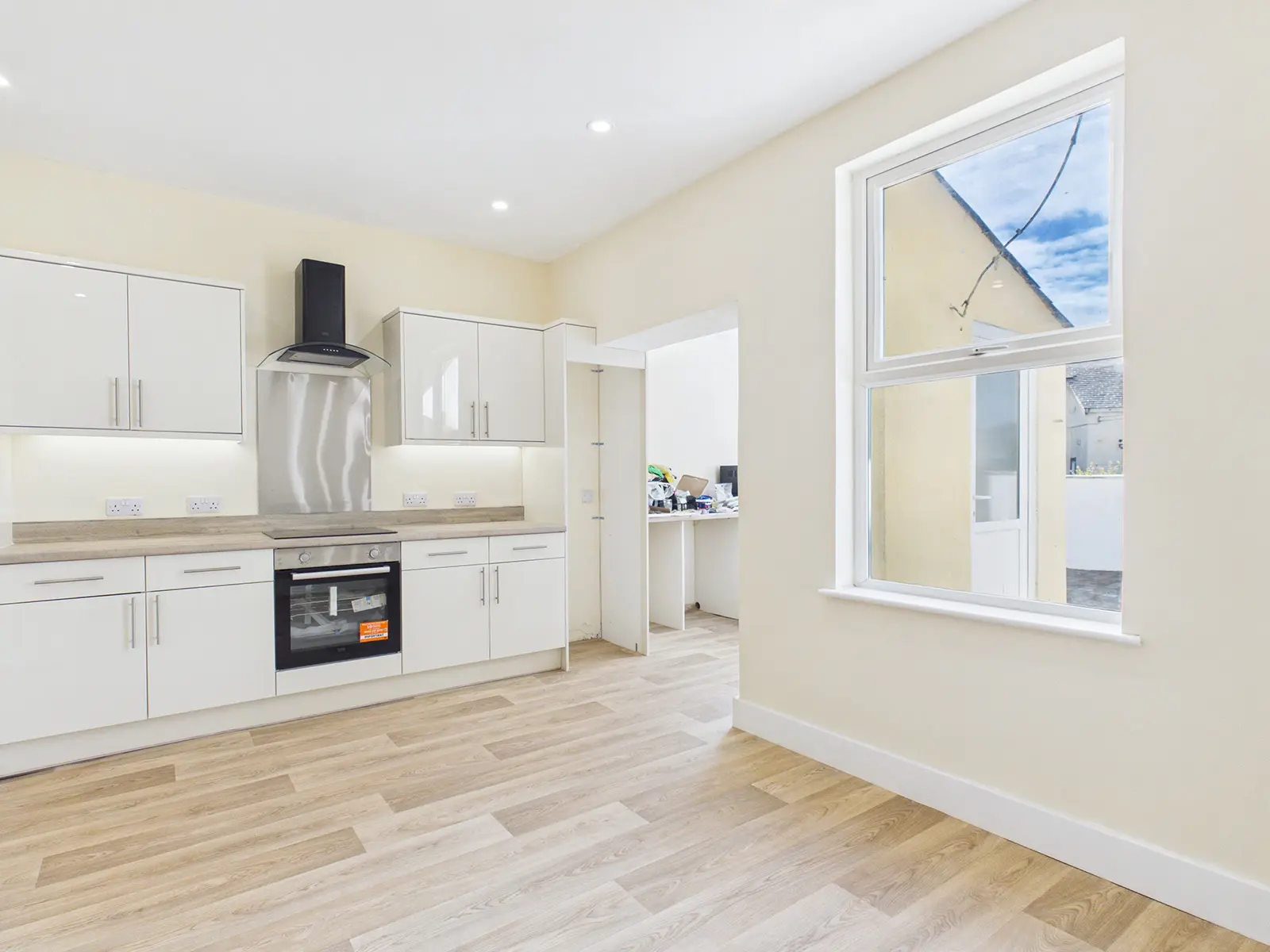 8 Westbourne Road, Ramsey, Isle Of Man, Isle Of Man, IM8 2EP. - Photo 5 of 17