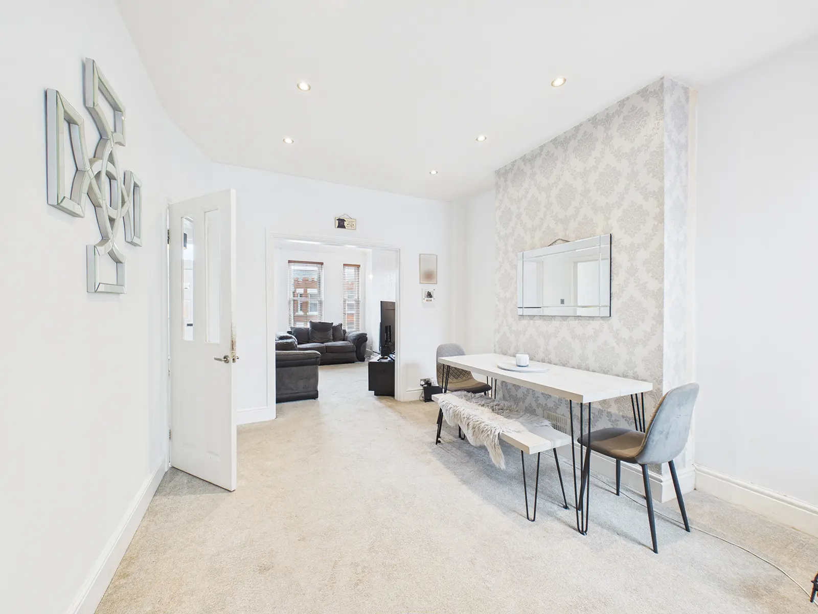 36 Hildesley Road, Douglas, Isle Of Man, Isle Of Man, IM2 5AY. - Photo 5 of 15