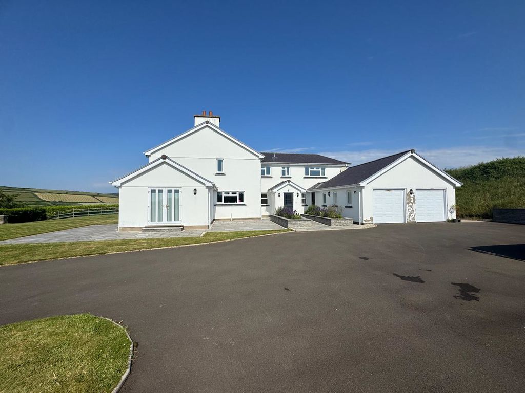 Lhoobs Road, Foxdale IM4 3JB. - Photo 4 of 45