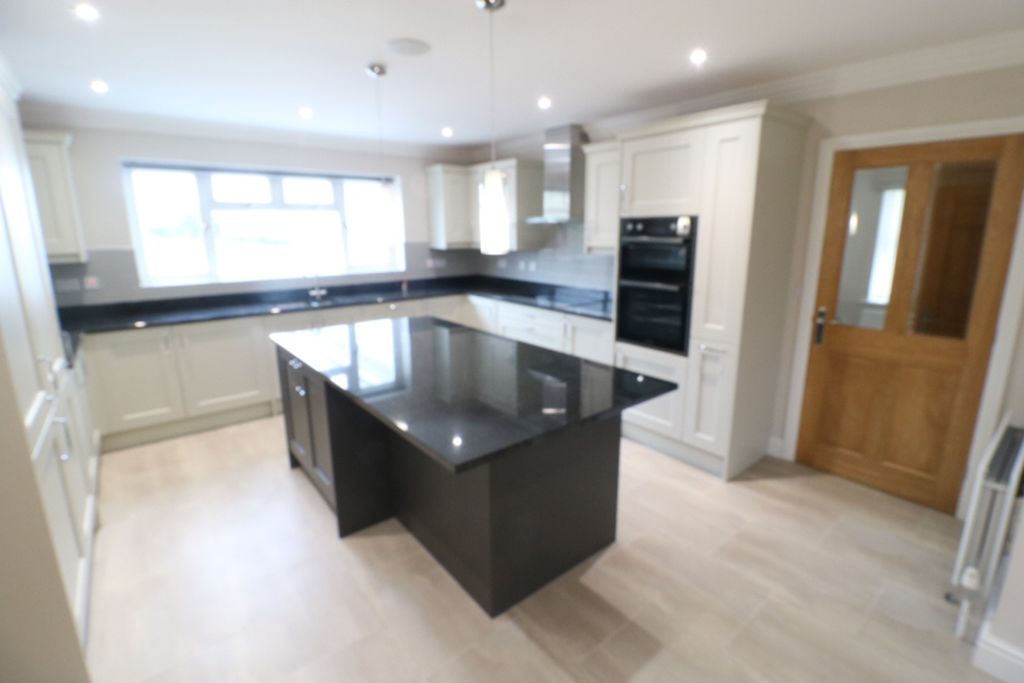 Lhoobs Road, Foxdale IM4 3JB. - Photo 5 of 45